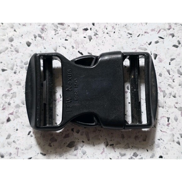 The North Face Replacement Buckle For Small Backpack 1.5" Outdoor Hiking Camp - Picture 2 of 5